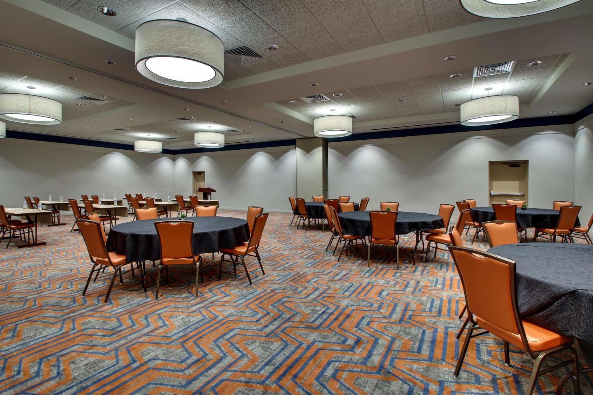 Drury Inn & Suites Iowa City Coralville Dış mekan fotoğraf