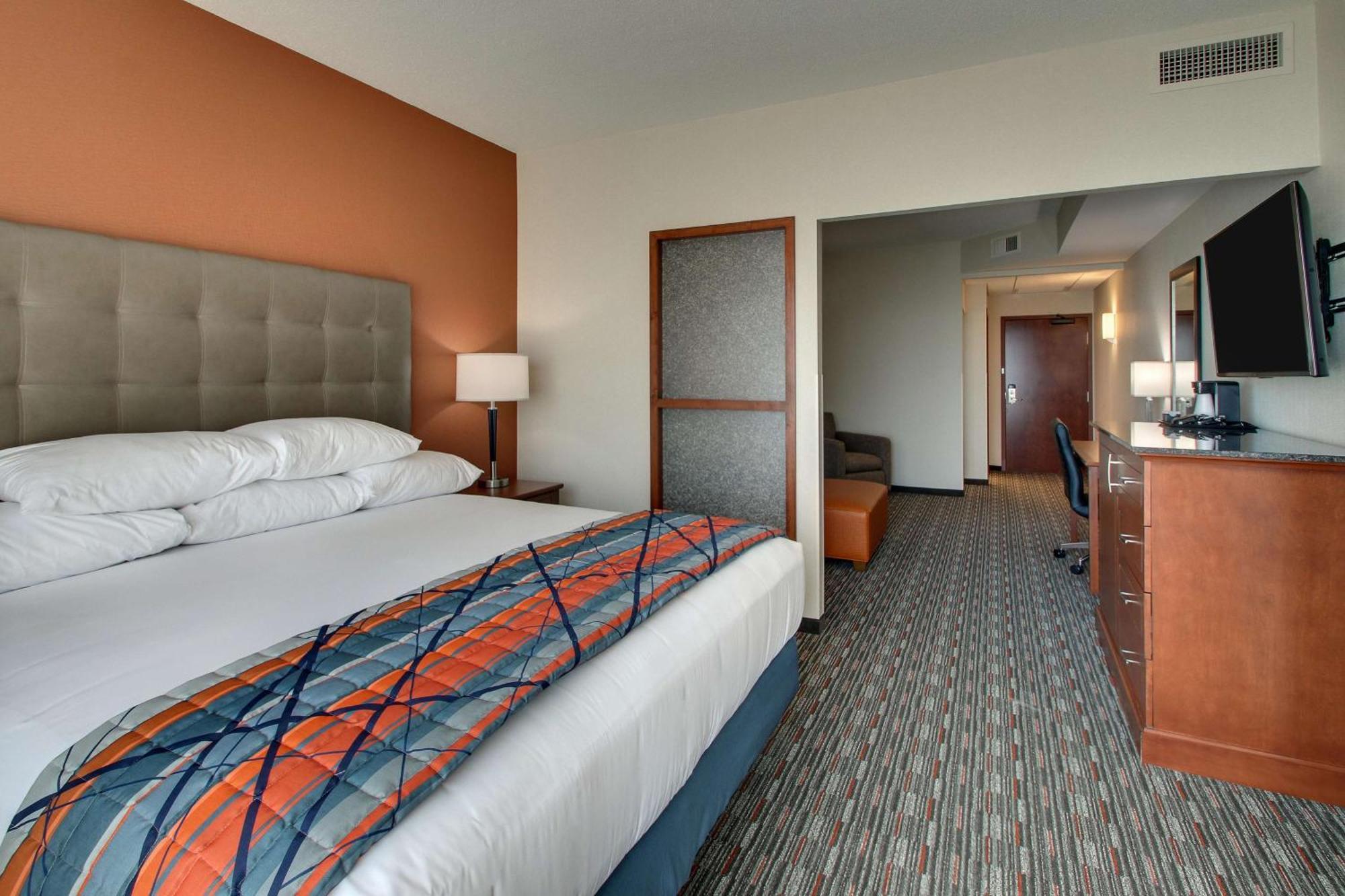 Drury Inn & Suites Iowa City Coralville Dış mekan fotoğraf