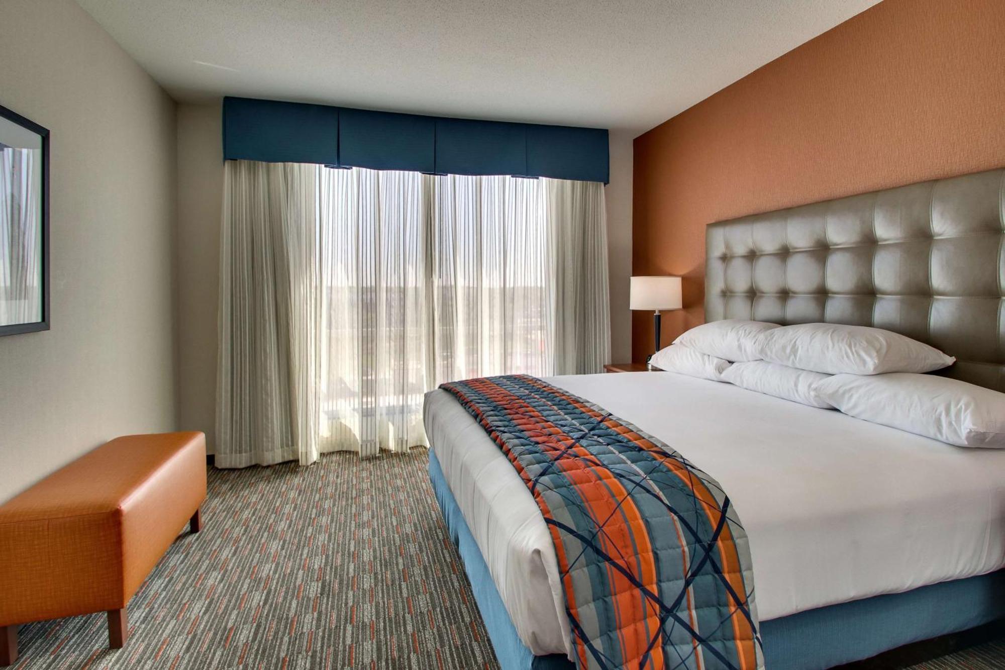 Drury Inn & Suites Iowa City Coralville Dış mekan fotoğraf